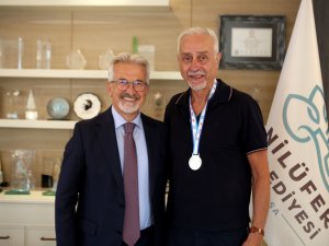 Veteran Atletten Gururlandıran Başarı