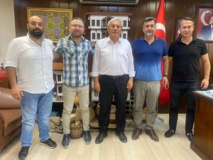 Bilecikspor Yönetiminden Başkan Şahin’e Ziyaret