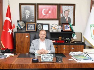 Başkan Usta’dan Dünya Bankası Ofisine İ̇znik Çinisi