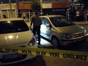 Arkadaşıyla Bir Olup Amcaoğluna Kurşun Yağdırdı: 1 Yaralı