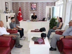 Kaymakam Çelik, Milli Bisikletçiyi Ağırladı