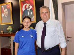 Başkan Çerçi’den Türkiye Şampiyonu Judocuya Ödül
