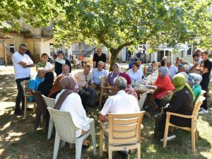 Ak Parti Heyeti Akçakoca’da Vatandaşı Dinledi