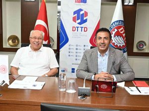 Denizli Teknik Tekstil Merkezi Projesi İçin Bir Araya Geldiler