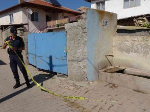 Komşular Arasındaki Su Meselesi Kanlı Bitti: 1 Ölü, 1 Yaralı