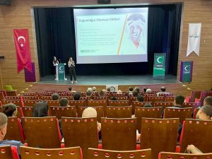 Van’da ‘Bağımlılıkla Mücadele’ Semineri