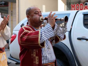 25. Gümüşhane Uluslararası Kuşburnu-pestil-kültür Ve Turizm Festivali Başladı