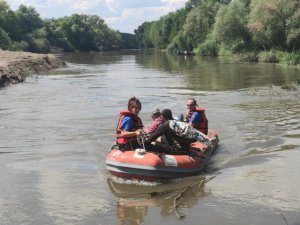 Tunca Nehri’nde Mahsur Kalan 2 Kişiyi Afad Bot İle Kurtardı