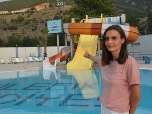 8 Yaşındaki Çocuğu Hayata Döndüren Cankurtaran, Olay Sonrası Gözyaşlarına Hakim Olamadı