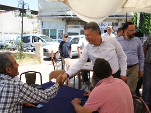 Ak Partili Özkan Ve Beraberindekilerden Gökçeören Çıkartması