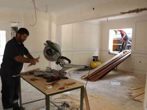 Millet Kütüphanesi Nezih Bir Kafe-kütüphane Olacak