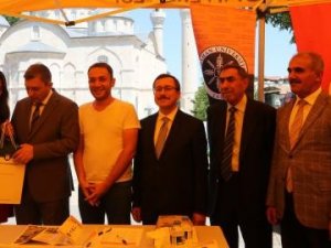 Malatya İ̇nönü Üniversitesi Tanıtım Fuarı