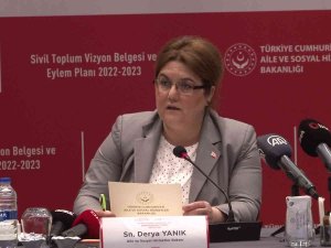Aile Ve Sosyal Hizmetler Bakanı Derya Yanık: “Çalıştırılma Riski Barındıran Çocuklarımızı Ailelerinin Yanında Bulundurabilmek İçin Sosyal Ve Ekonomik Destek (Sed) Adını Verdiğimiz Bir Modelle Destekliyoruz”