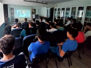 Ülkücüler Gençler ‘Naim’ Filmini İzledi