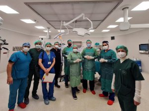 Hareket Bozuklukları ‘Beyin Pili’yle Tedavi Ediliyor