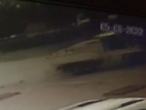 Kaza Anı Saniye Saniye Kamerada: 2 Yaralı