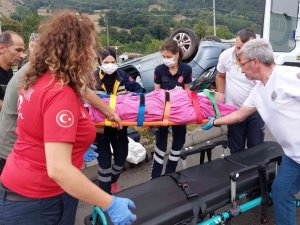 Tatil Dönüşü Takla Atan Otomobildeki Yaşlı Adam Hayatını Kaybetti