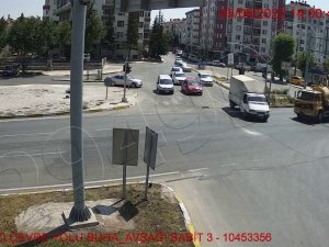 Vidanjör Ve Kamyonetin Çarpıştı Kaza Güvenlik Kamerasında