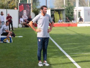 Bektaş: "Lige 3 Puanla Başlamak İstiyoruz"