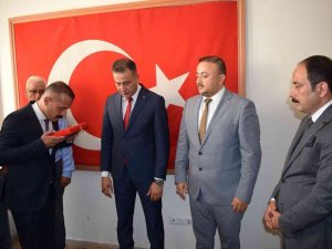 Mut Ülkü Ocaklarında Görev Değişimi