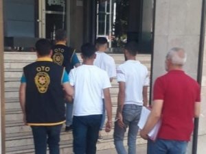 Motosiklet Ve Kayısı Hırsızları Yakalandı