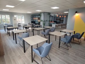 Gençlik Merkezi Kütüphanesi Gençleri Bekliyor