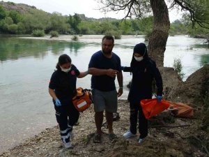 Balık Tutarken Kalp Krizi Geçirdi, Oltasını Toplamadan Hastaneye Gitmedi