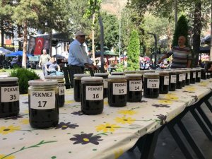 Gümüşhane’de Pestil, Pekmez Ve Yöresel Yemek Yarışması Düzenlendi