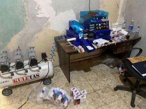Adana’da 8 Milyon 560 Bin Adet Kaçak Makaron Ve Doldurulmuş Sigara Ele Geçirdi