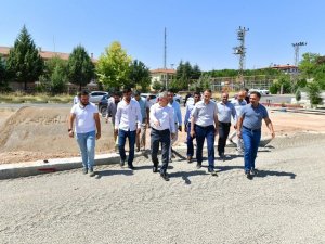 Özal Mahallesine Halı Saha İnşa Ediliyor