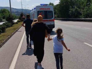 Kaza Geçiren Anne, Kıyafeti Tutuşarak Yanan Oğlunun Yanına Koştu