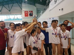 Hatay Büyükşehir Belediyesi, Sutopunda Şampiyon Oldu