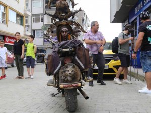 Madmax Filminden Esinlendi, Kendi Motosikletini Yaptı