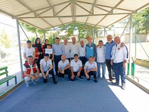 Bocce Maçını Dostluk Kazandı