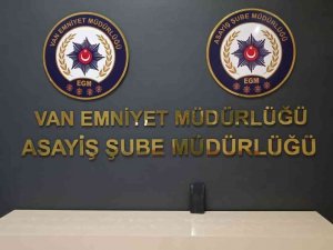 Van’da Değişik Suçlardan 19 Kişi Tutuklandı