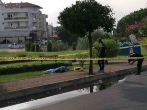 Yolcu Otobüsünden İndi, Silahlı Saldırıda Öldürüldü