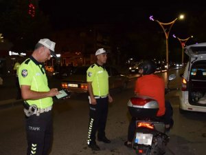 Erzincan’da Trafik Ekiplerinden Motosiklet Sürücülerine Denetim