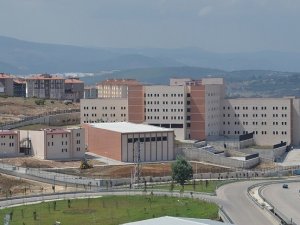 Psikiyatri Uzmanı Dr. Eralp Türk: "Bağımlılıktan Kurtulmak İçin Hastanın Kararlığı Çok Önemli"