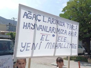 Sular Altında Kalacak Olan Ahır Ve Tarım Arazileri İçin Yürüyüş Yaptılar