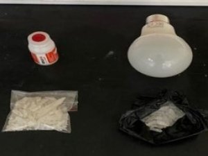 Uyuşturucu Ticaretine Karışan 8 Şüpheli Tutuklandı