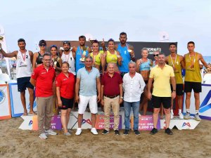 ’Pro Beach Tour Plaj Voleybolu Mersin Etabı’ Sona Erdi