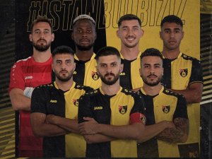 İ̇stanbulspor, 7 Futbolcu İle Sözleşme Yeniledi