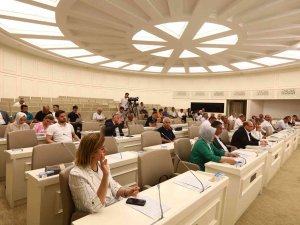 Büyükşehir Meclisi Toplandı