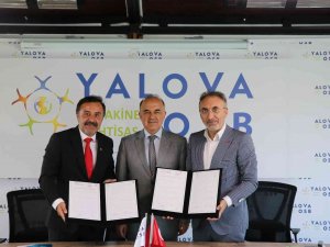 Yalova Makine İ̇htisas Osb’de Yenilik Merkezi İçin İmzalar Atıldı