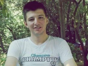 İ̇zmir’de Kazada Motosiklet Sürücüsü Hayatını Kaybetti