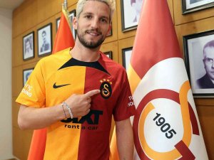 Dries Mertens: "Gücümü Sahada Göstermek İstiyorum"