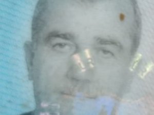 Park Halindeki Kamyonda Ölü Bulundu