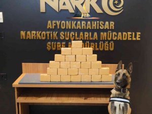Polis 13 Kilo 800 Gram Eroinle Afyon’un Rekorunu Kırdı