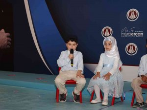 Sincan’da Minik Kur’an Kursu Öğrencilerinin Yıl Sonu Heyecanı