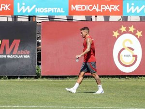 Galatasaray’da Lucas Torreira İle Dries Mertens İlk Antrenmanına Çıktı